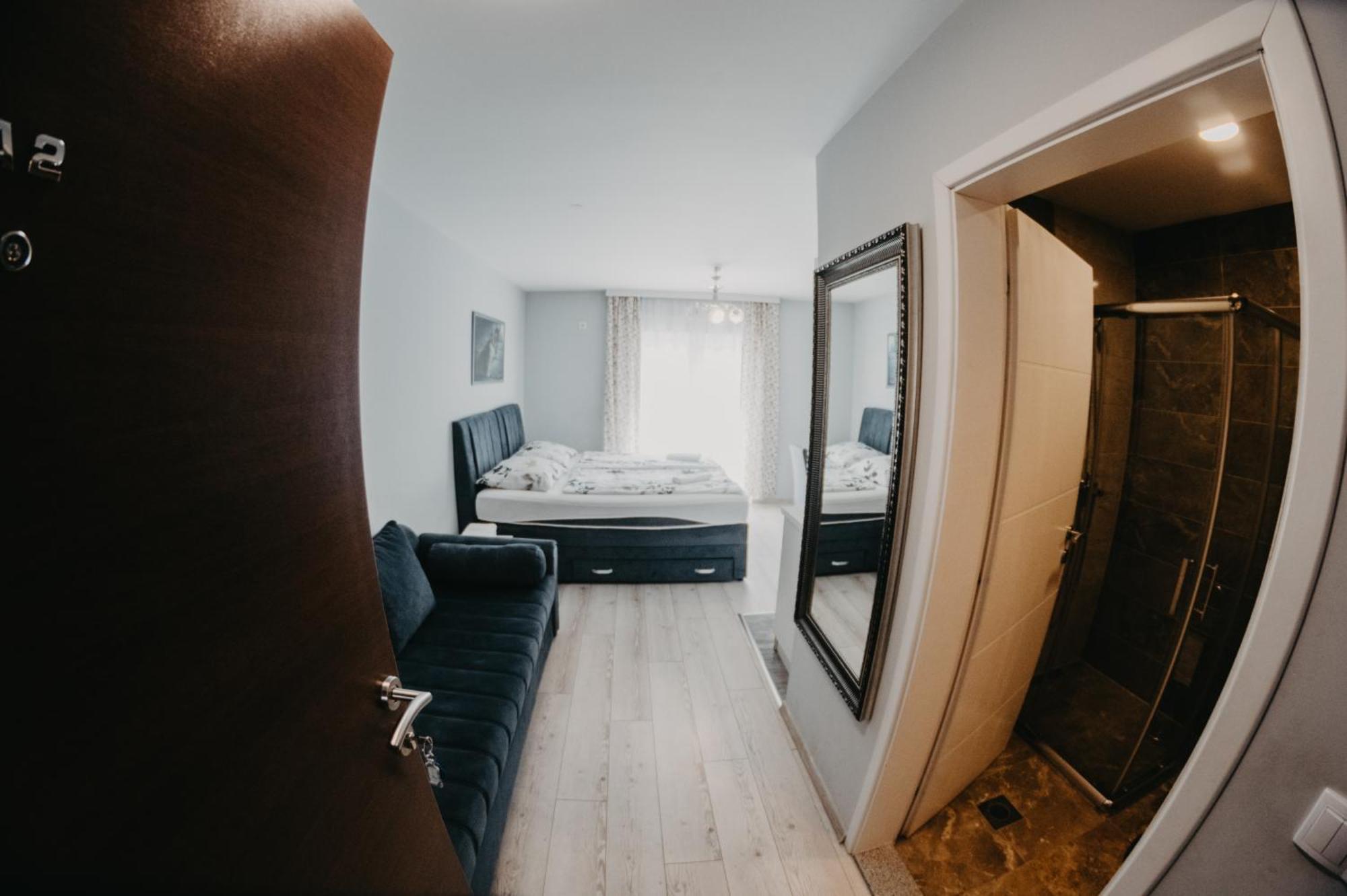 Prenociste Park Bed and Breakfast Modrica Exteriör bild