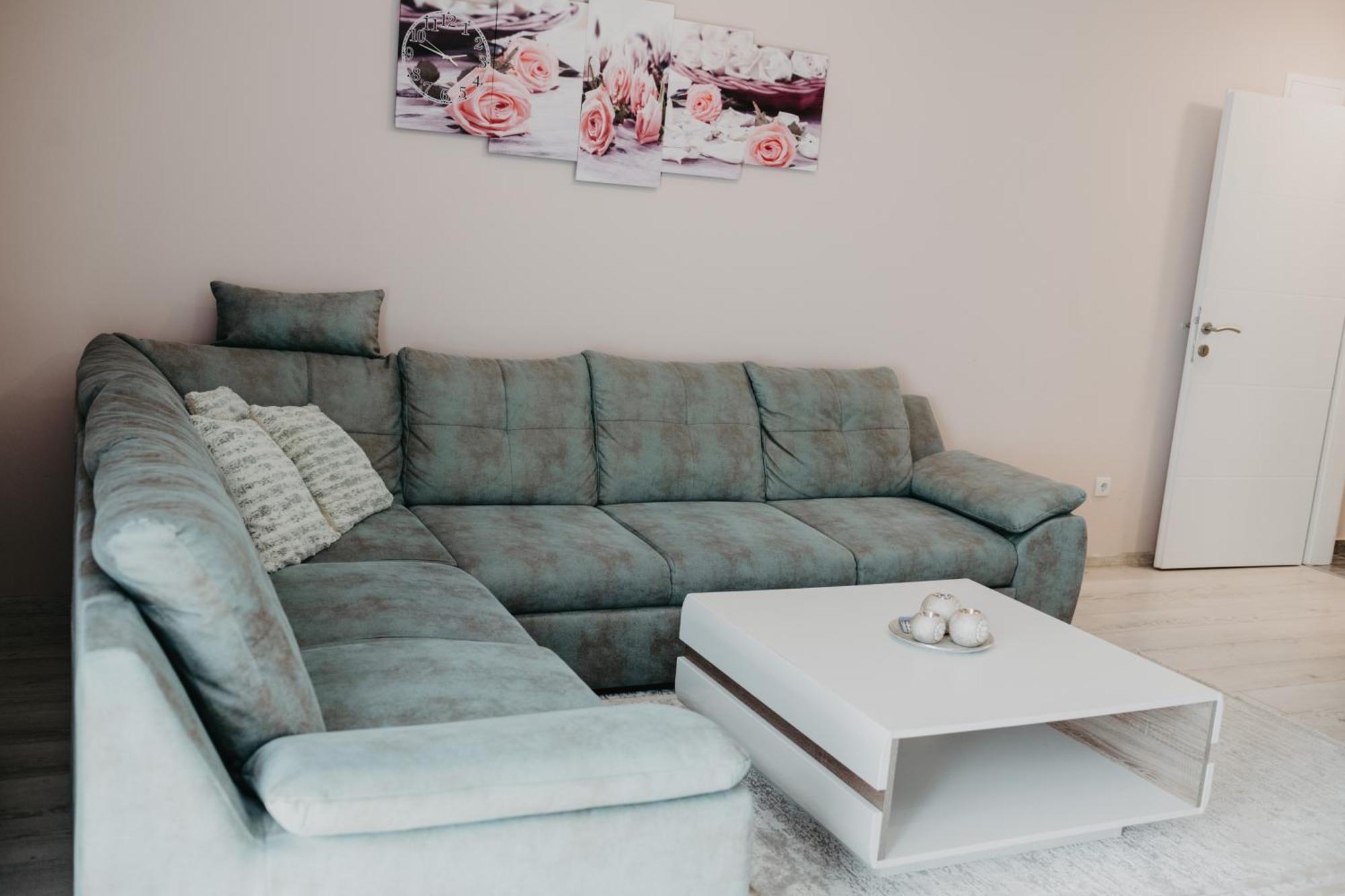 Prenociste Park Bed and Breakfast Modrica Exteriör bild